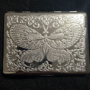 Y2K butterfly metal ID case/ cigarette case 🦋